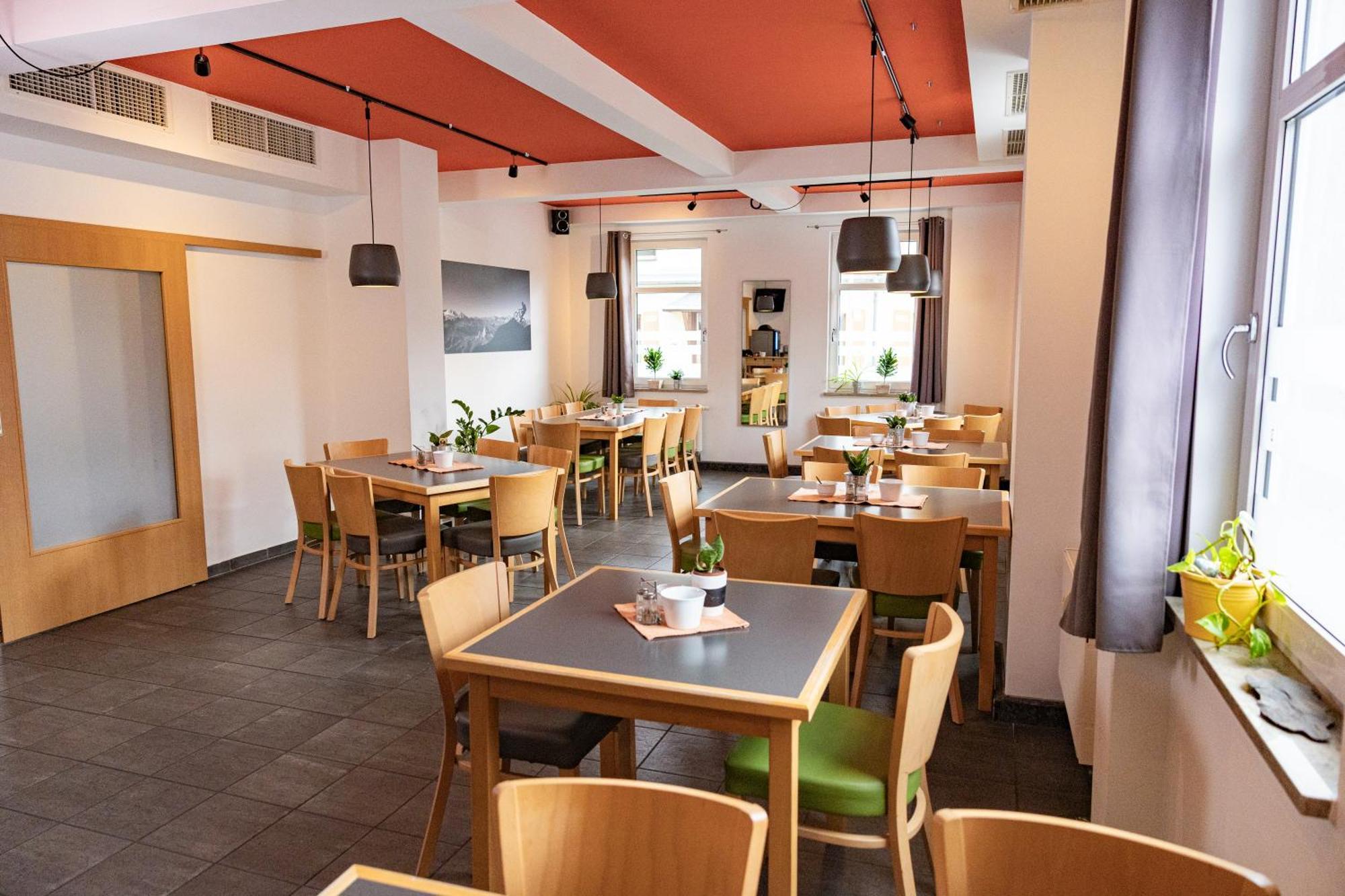 Outdoor Inn Sporthotel Steinach シュタイナハ エクステリア 写真